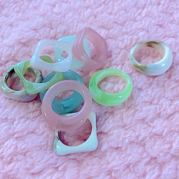 New 10pc Stylish Pastel Fashion Rings Jewelry Bundle, Stackable Rings - Picture 3 of 15